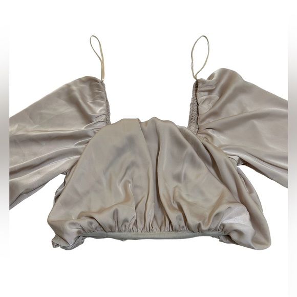 NEW DO + BE Cedro Long Sleeve Puff Detail Blouse Beige Size Medium NWT - Picture 5 of 8